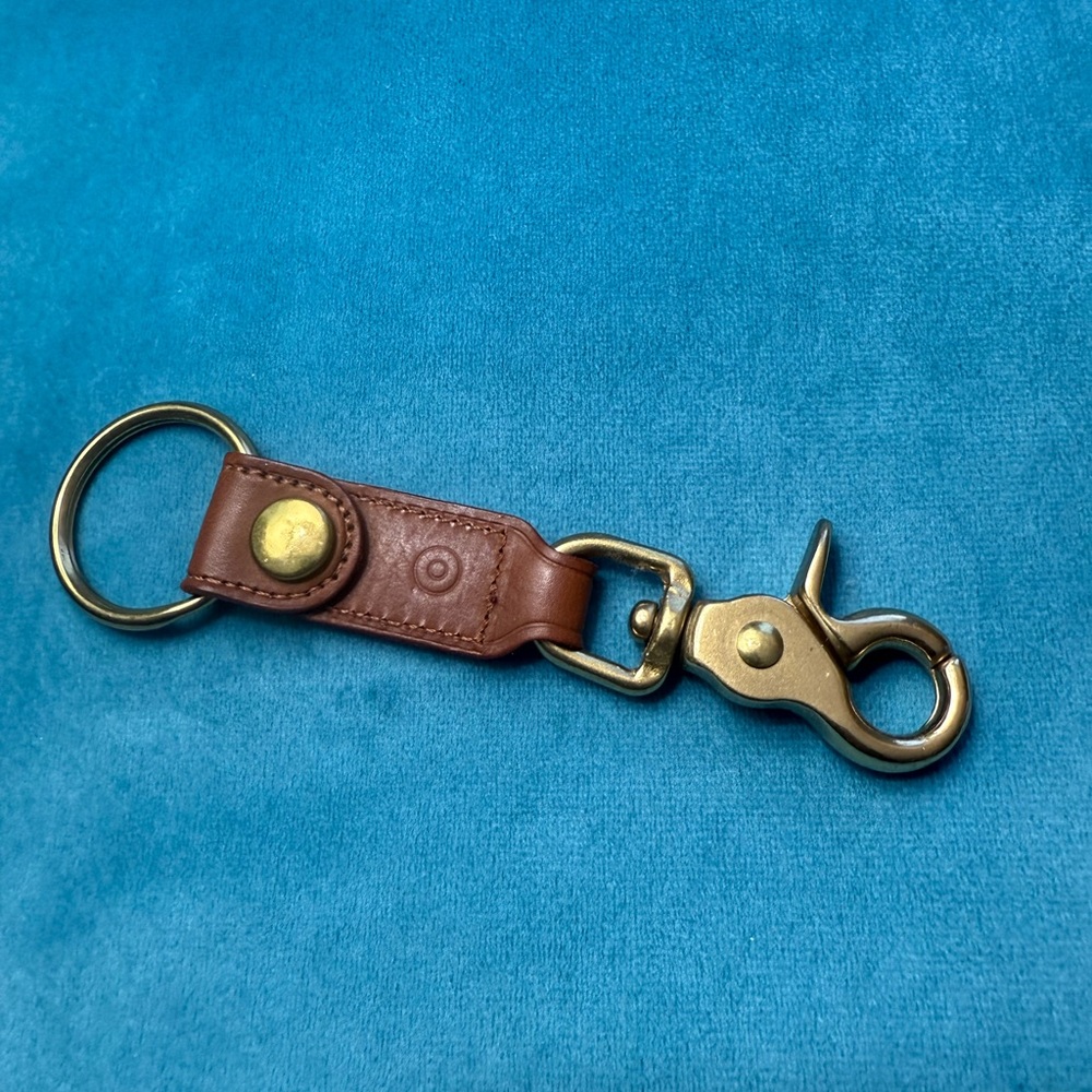 Coach Vintage Brown Leather Keychain with Gold Hardware - Picture 3 of 7